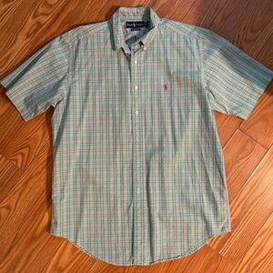 Ralph Lauren classic fit men’s size large short sleeve button down shirt